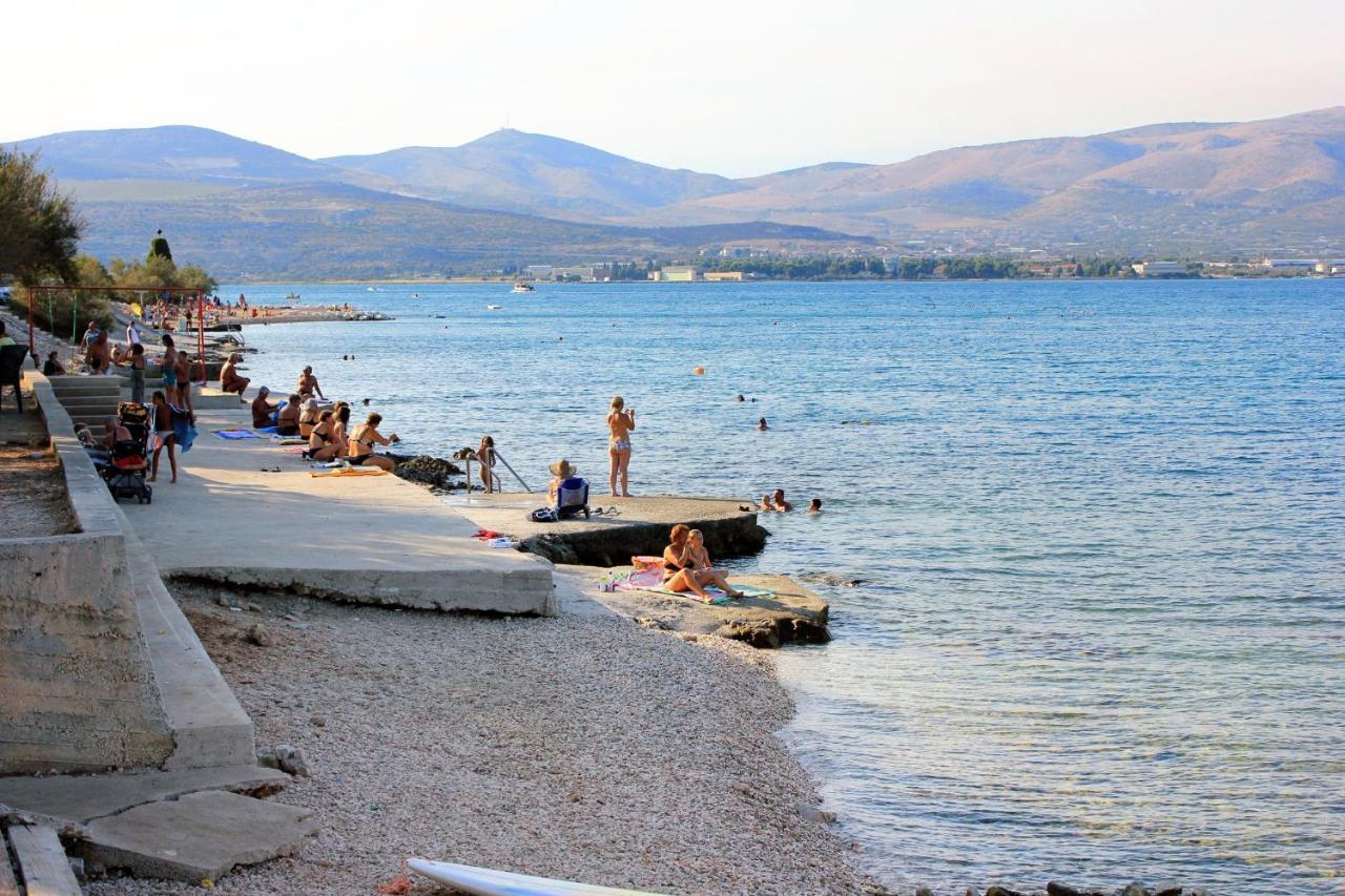 Apartments By The Sea Slatine, Ciovo - 1126 Trogir Ngoại thất bức ảnh