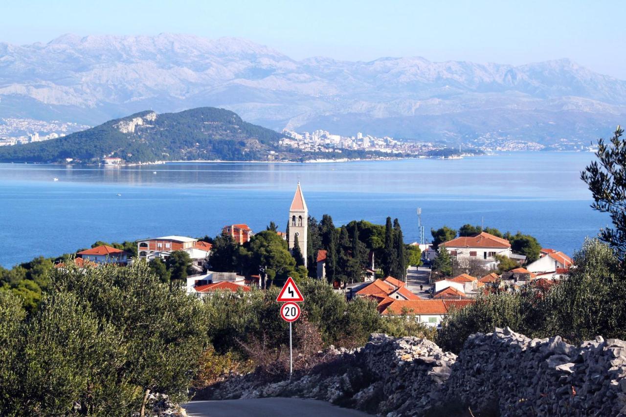 Apartments By The Sea Slatine, Ciovo - 1126 Trogir Ngoại thất bức ảnh