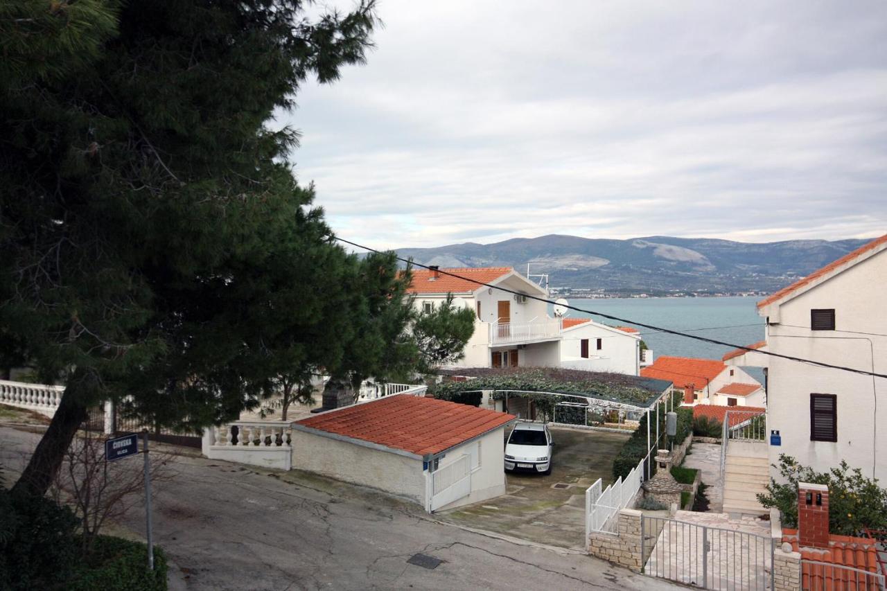 Apartments By The Sea Slatine, Ciovo - 1126 Trogir Ngoại thất bức ảnh