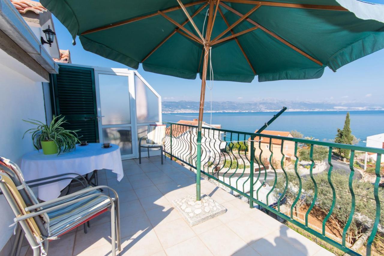 Apartments By The Sea Slatine, Ciovo - 1126 Trogir Ngoại thất bức ảnh